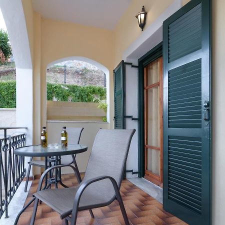 Balis Apartments باليوكاستريتسا المظهر الخارجي الصورة
