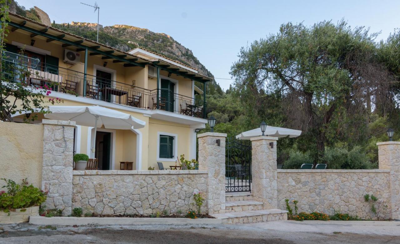 Balis Apartments باليوكاستريتسا المظهر الخارجي الصورة